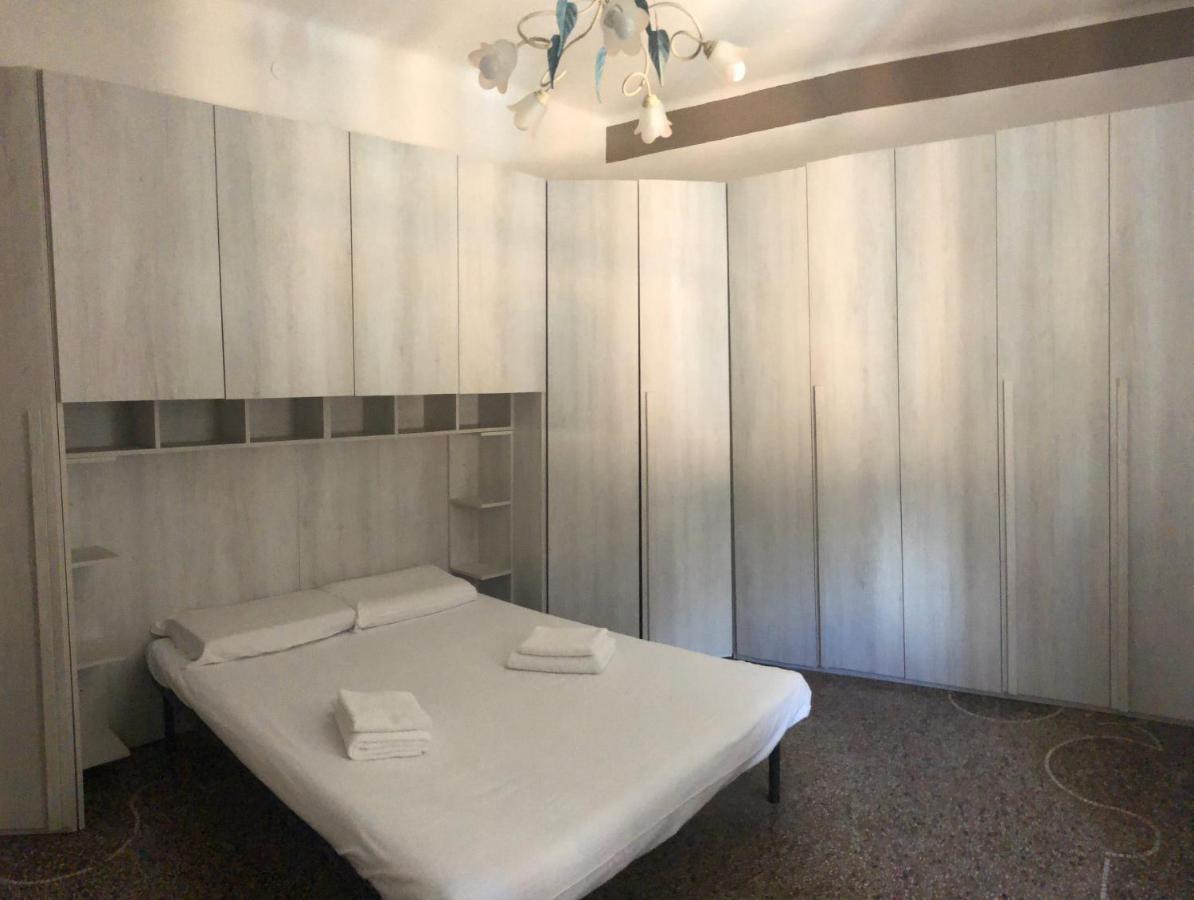 Casa Genova Hotel Buitenkant foto